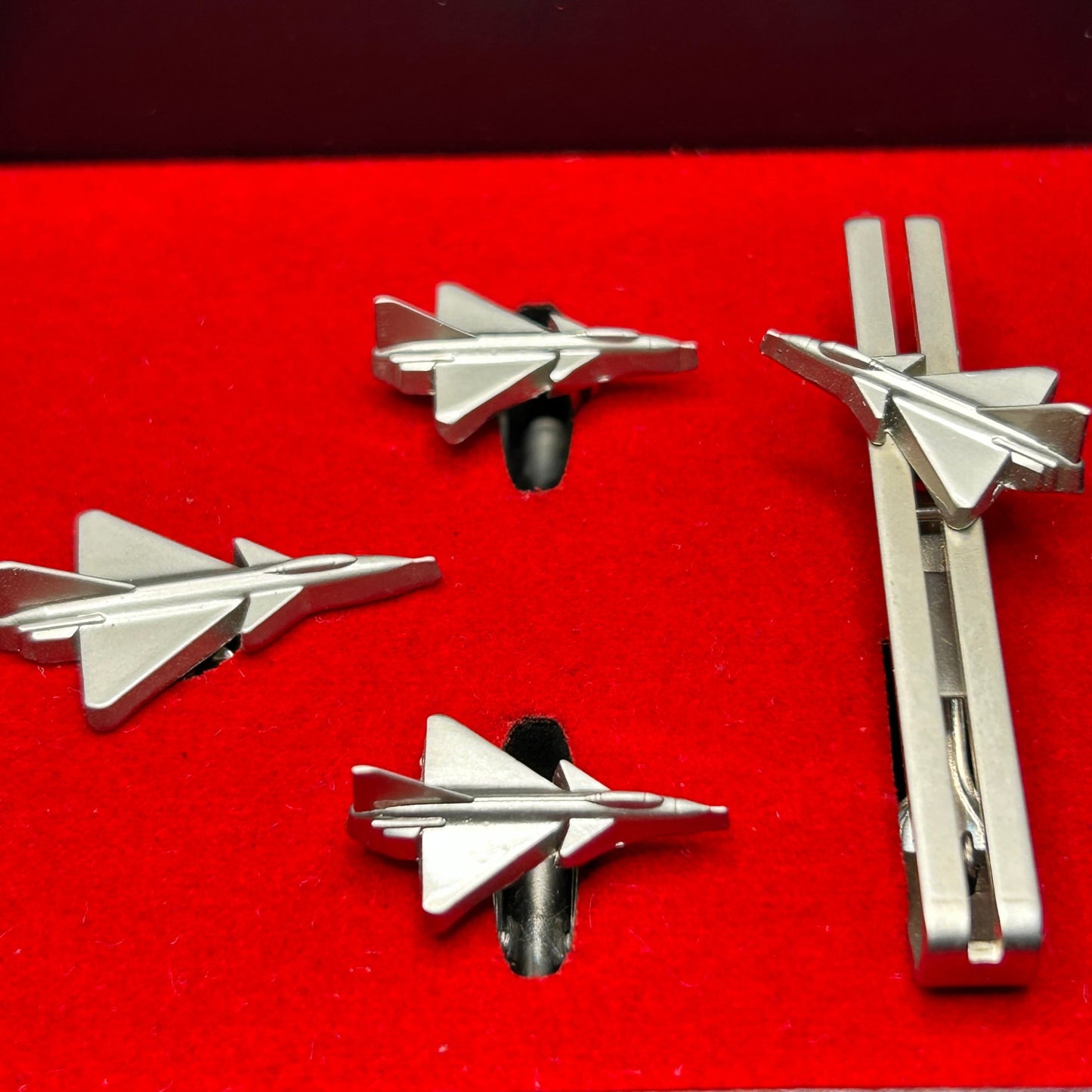 J10-C  Tie Pin Set